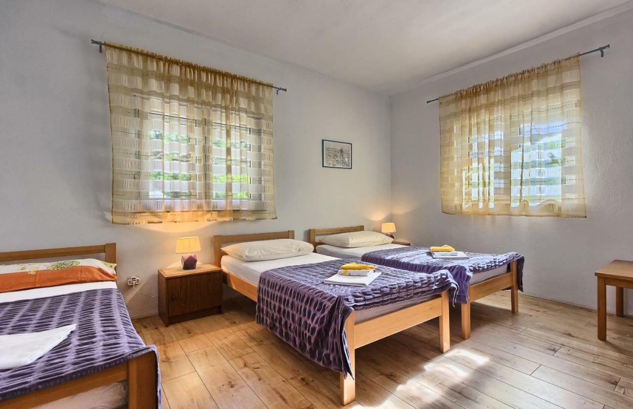 טרוגיר Apartments Milenka מראה חיצוני תמונה