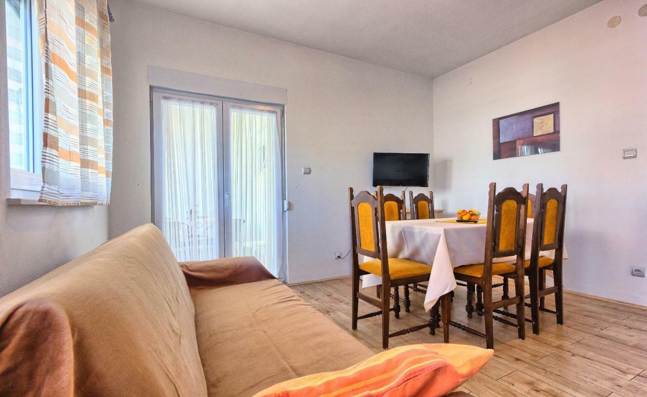 טרוגיר Apartments Milenka מראה חיצוני תמונה